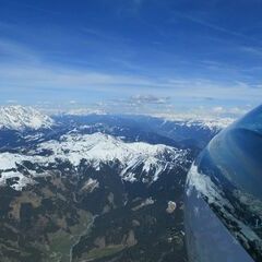 Flugwegposition um 13:08:28: Aufgenommen in der Nähe von Gemeinde Uttendorf, Österreich in 2654 Meter